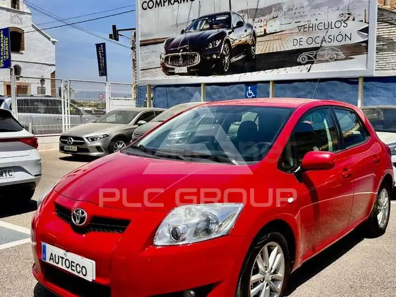 2012 Toyota AURIS