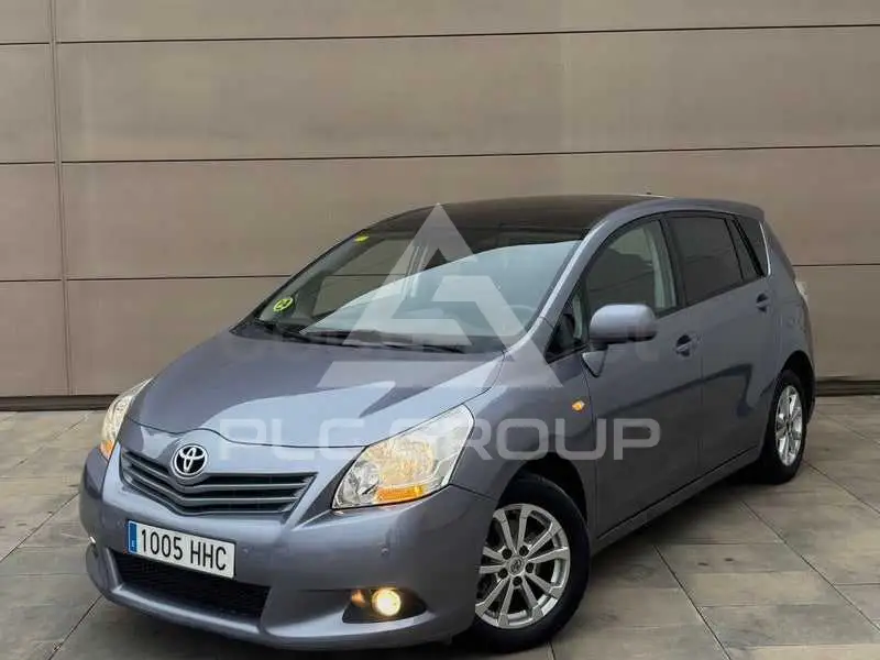 2012 Toyota VERSO