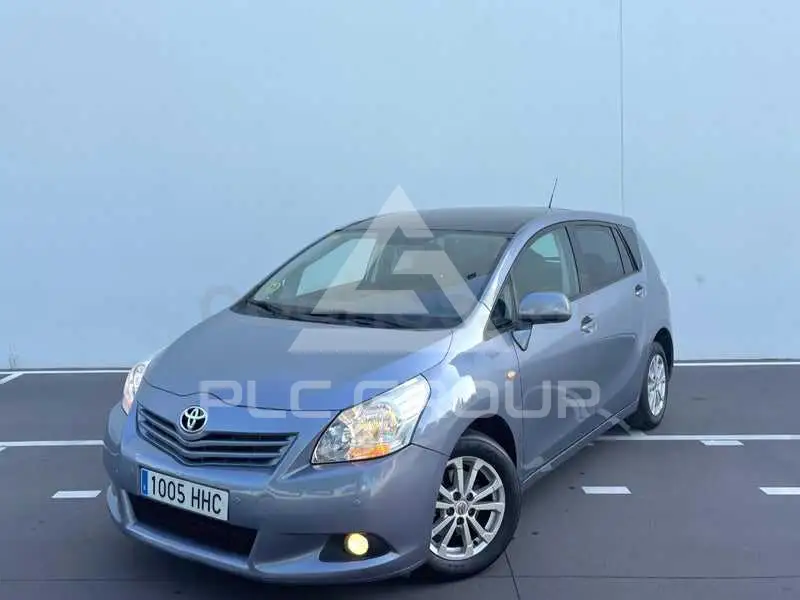 2012 Toyota VERSO