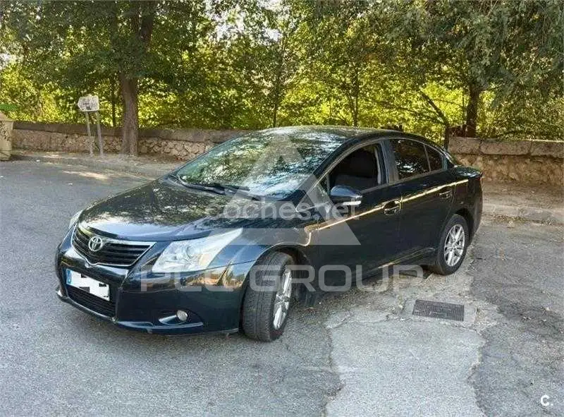 2012 Toyota Avensis
