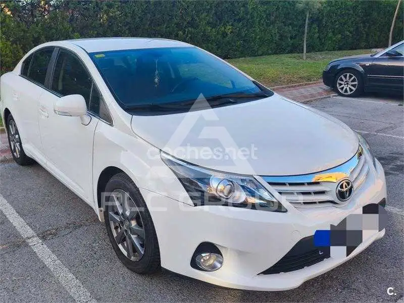 2012 Toyota Avensis
