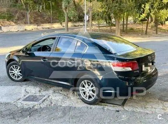2012 Toyota Avensis
