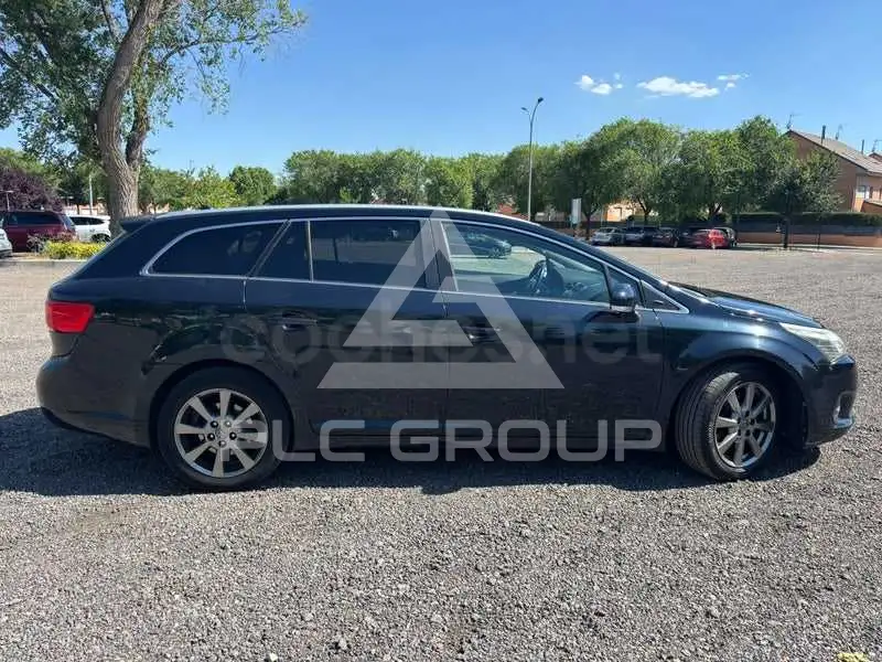 2012 Toyota Avensis