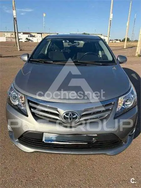 2012 Toyota Avensis