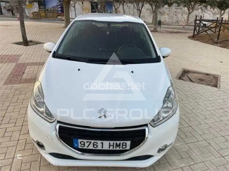2012 Peugeot 208