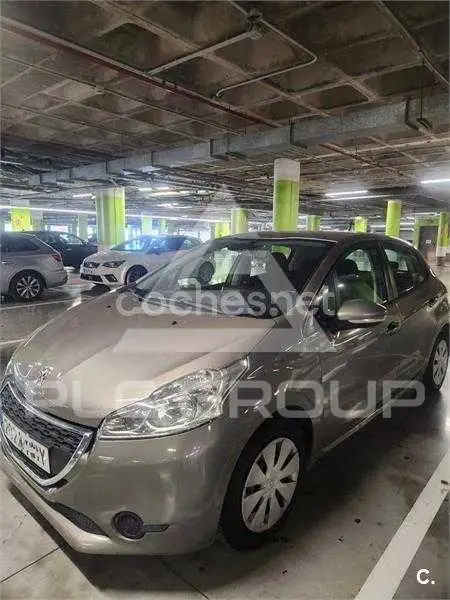 2012 Peugeot 208