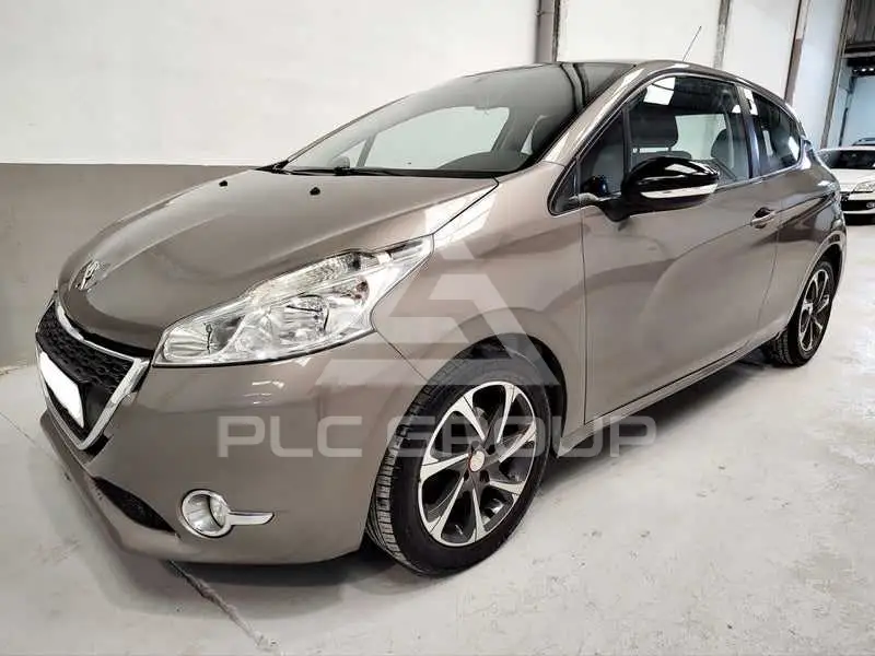 2012 Peugeot 208