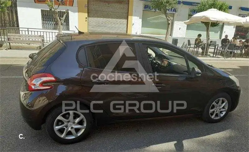 2012 Peugeot 208