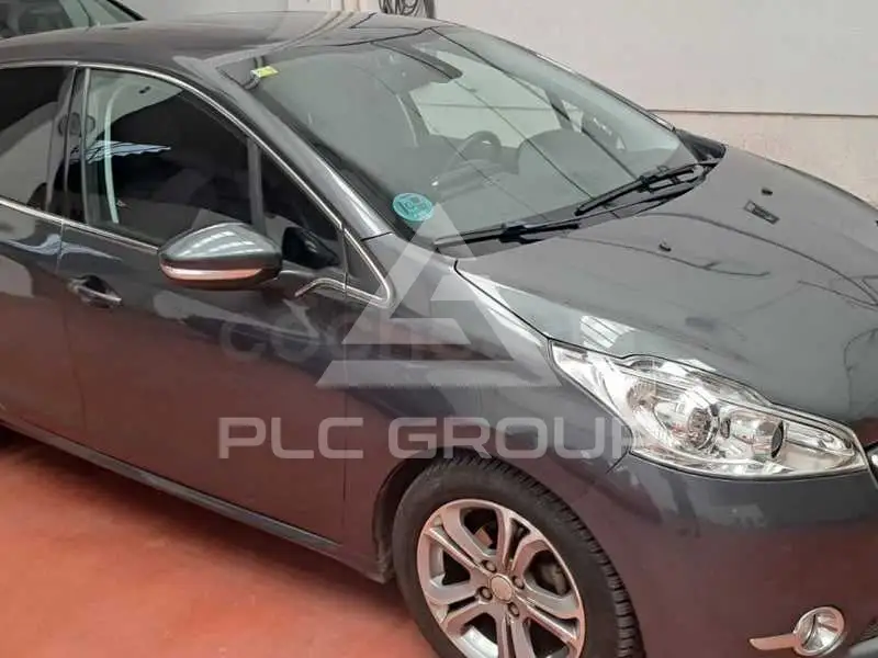 2012 Peugeot 208