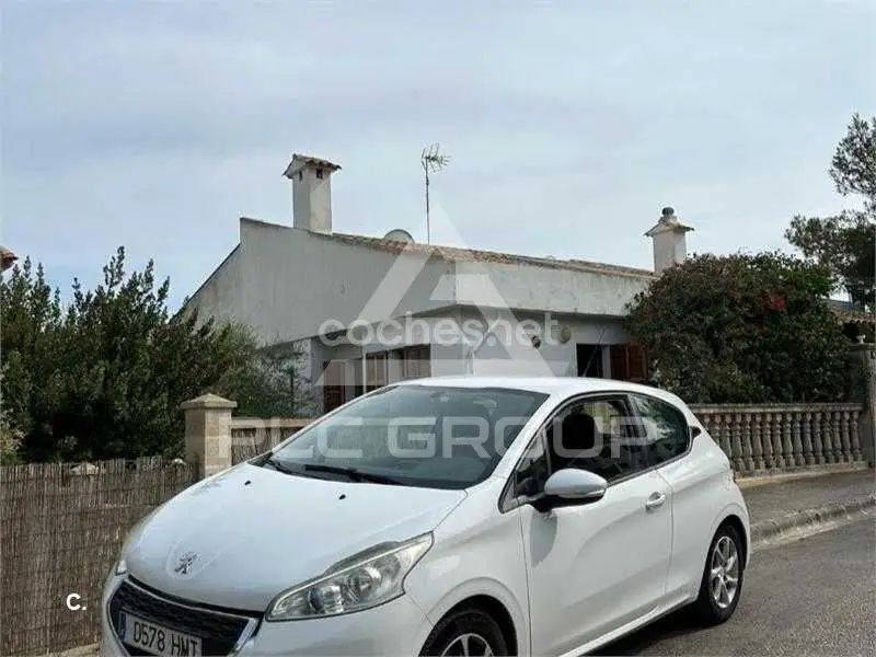2012 Peugeot 208