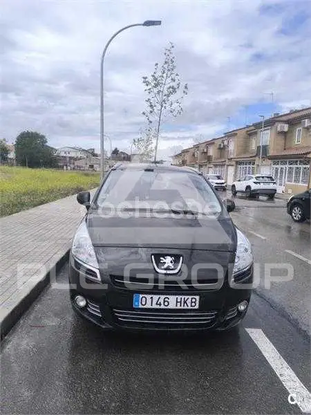 2012 Peugeot 5008