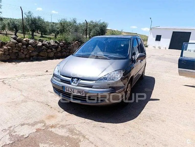 2012 Peugeot 807