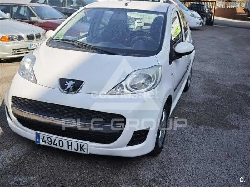2012 Peugeot 107