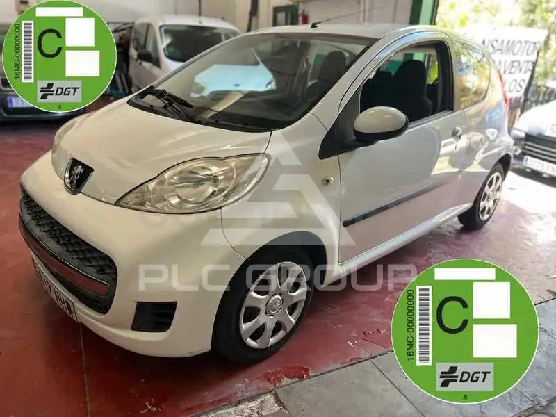2012 Peugeot 107