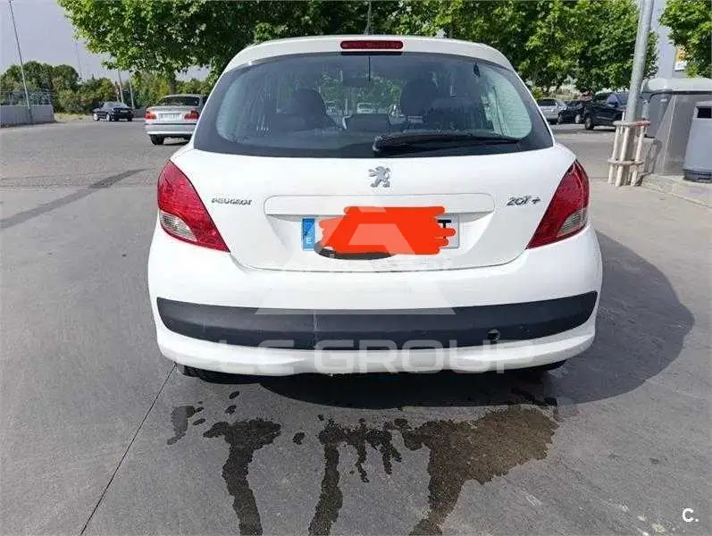 2012 Peugeot 207