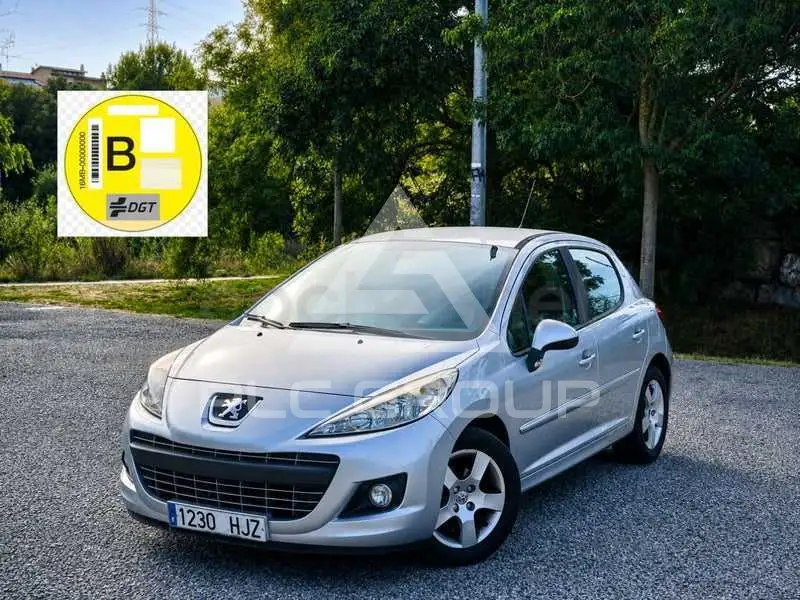 2012 Peugeot 207