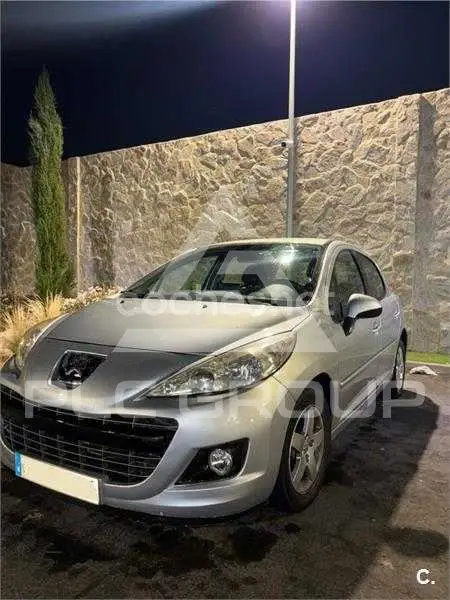 2012 Peugeot 207