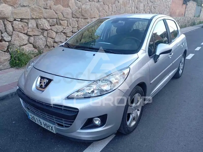 2012 Peugeot 207
