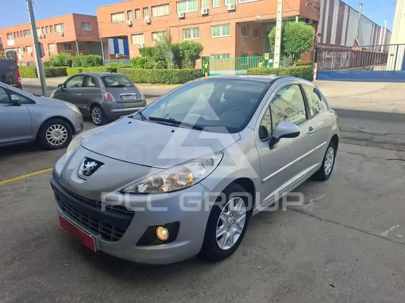 2012 Peugeot 207