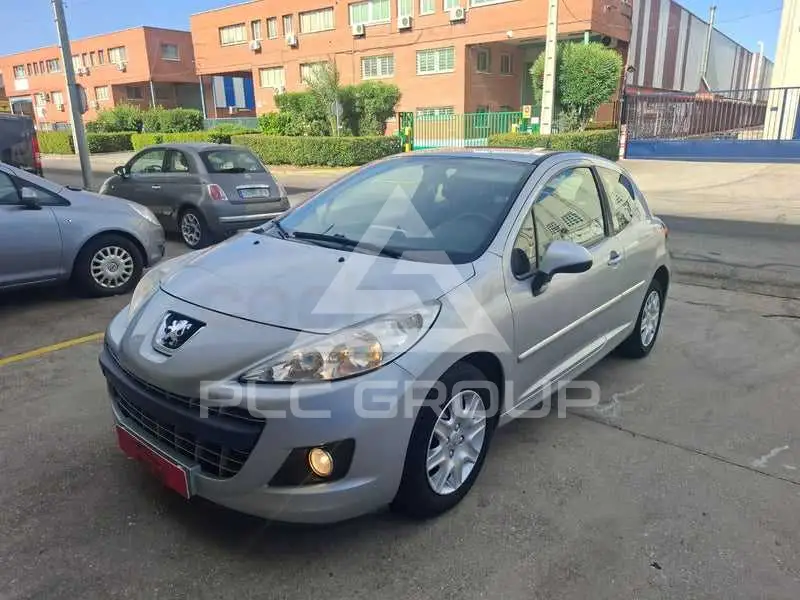 2012 Peugeot 207