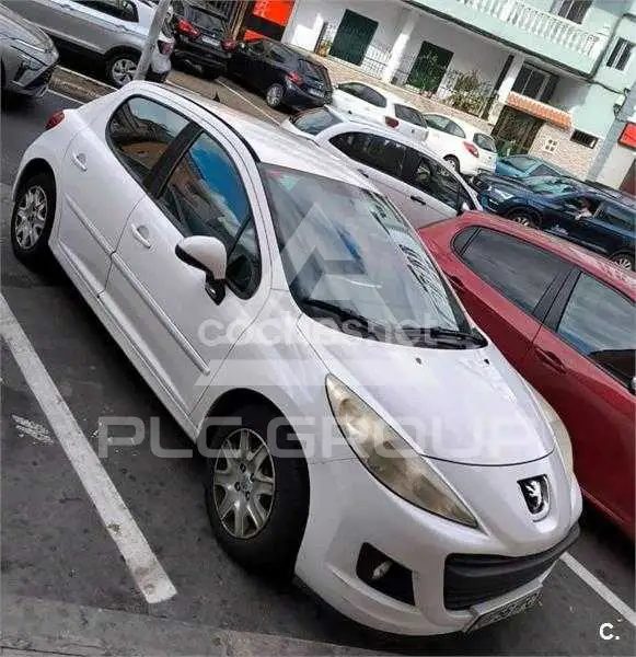 2012 Peugeot 207