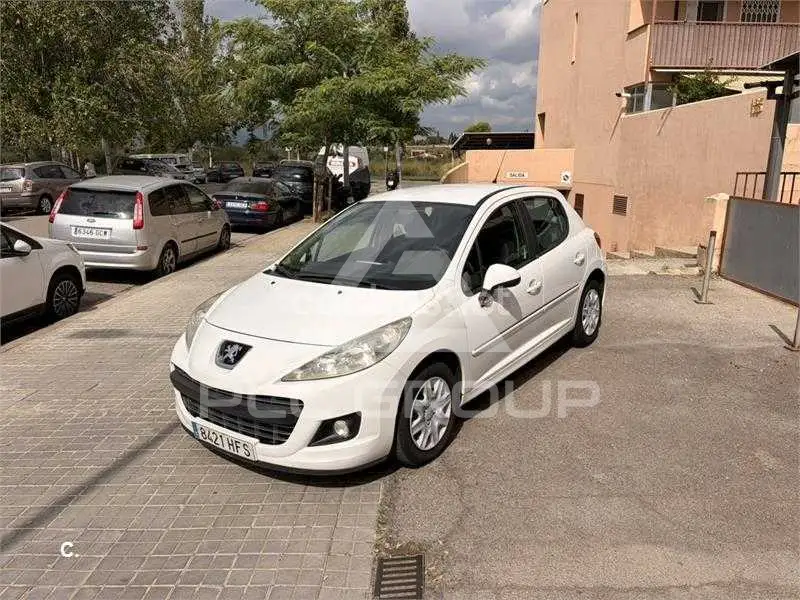 2012 Peugeot 207