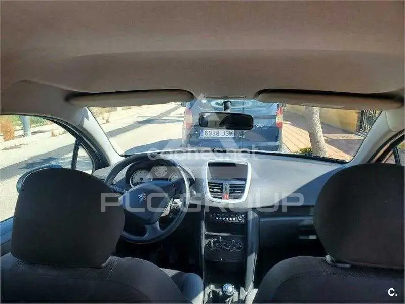 2012 Peugeot 207