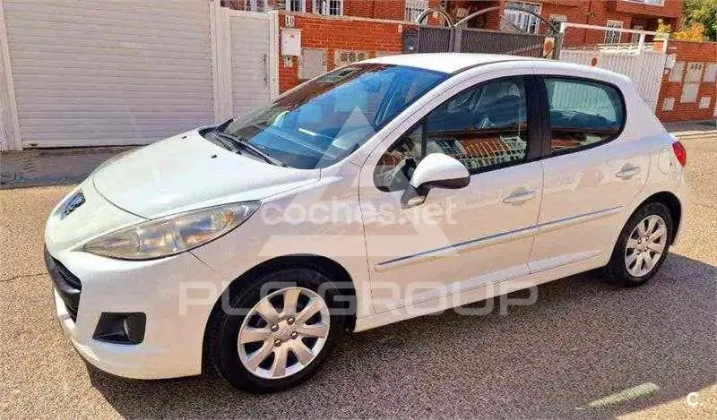 2012 Peugeot 207