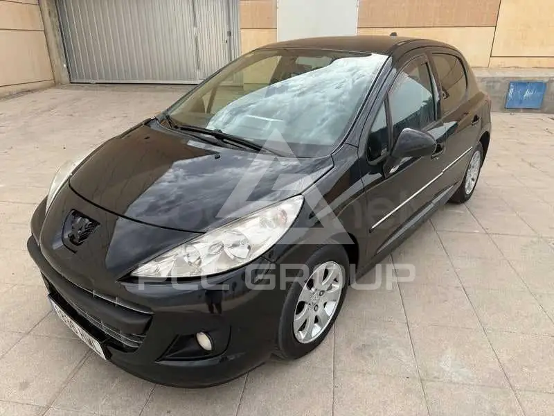 2012 Peugeot 207