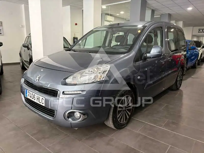 2012 Peugeot Partner