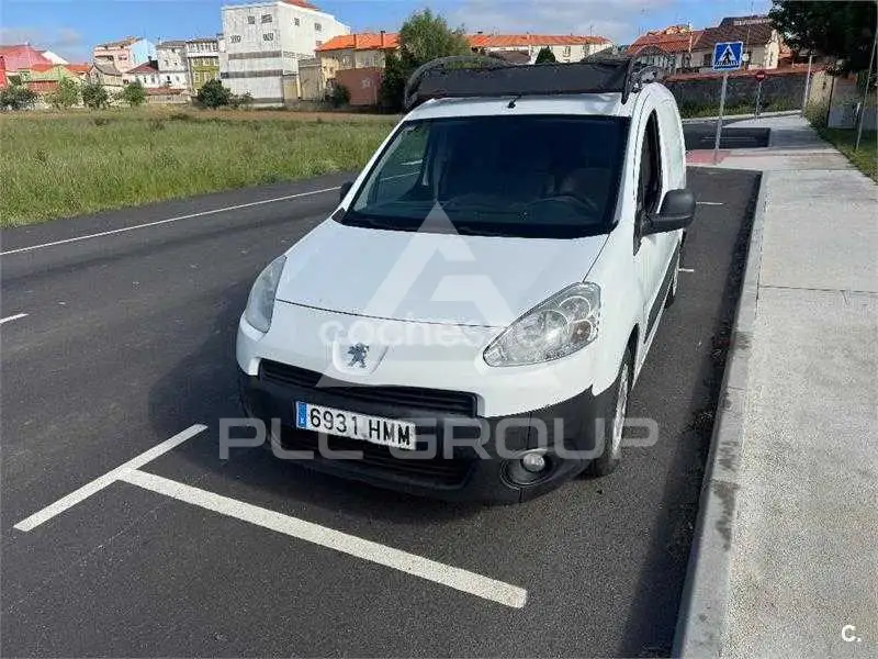 2012 Peugeot Partner