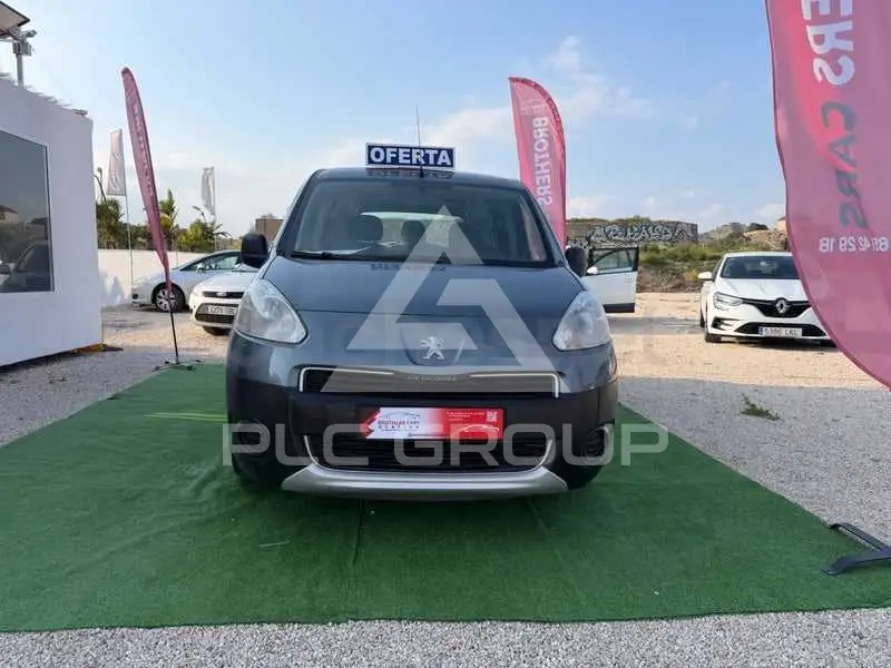 2012 Peugeot Partner