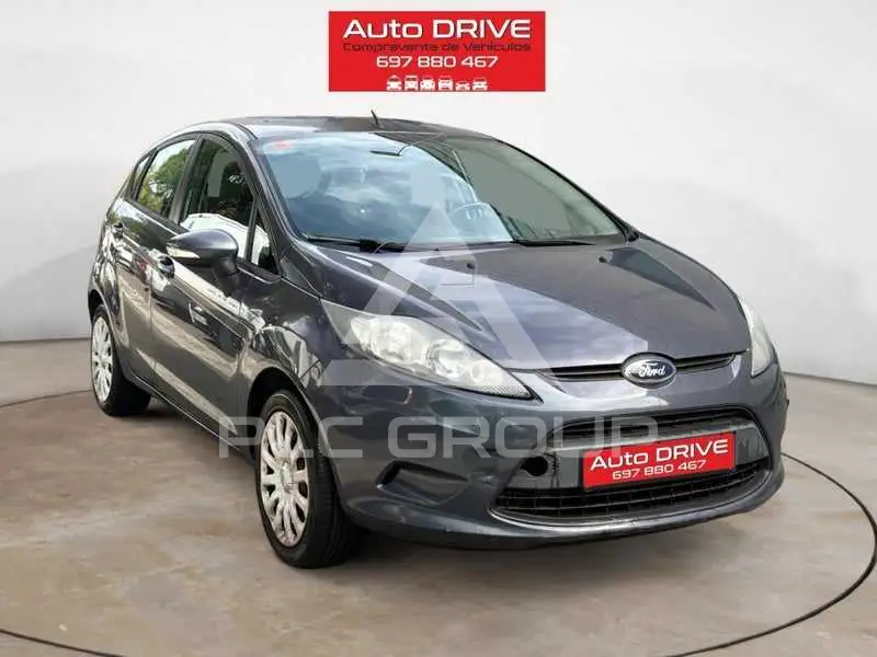 2012 Ford FIESTA