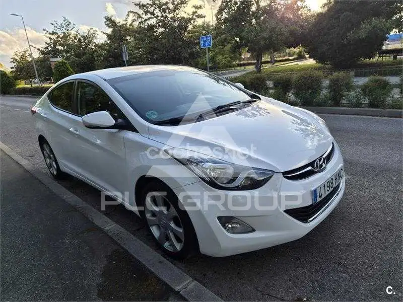 2012 Hyundai Elantra