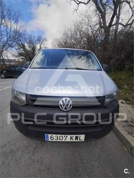 2012 Volkswagen CARAVELLE