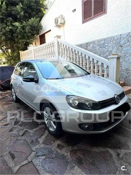 2012 Volkswagen GOLF