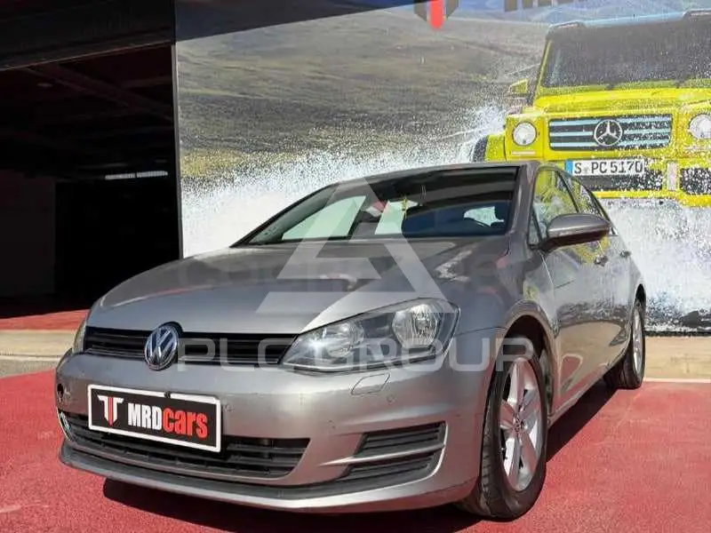 2012 Volkswagen GOLF
