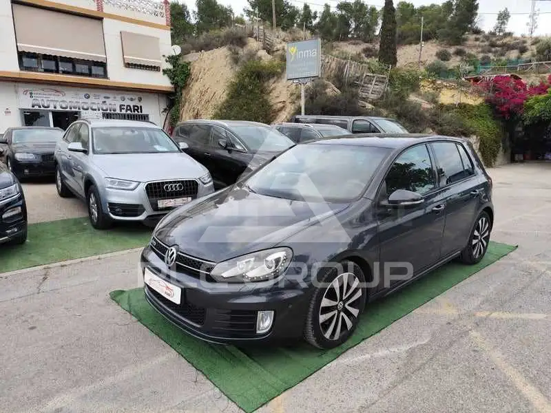 2012 Volkswagen GOLF
