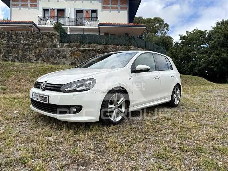 2012 Volkswagen GOLF