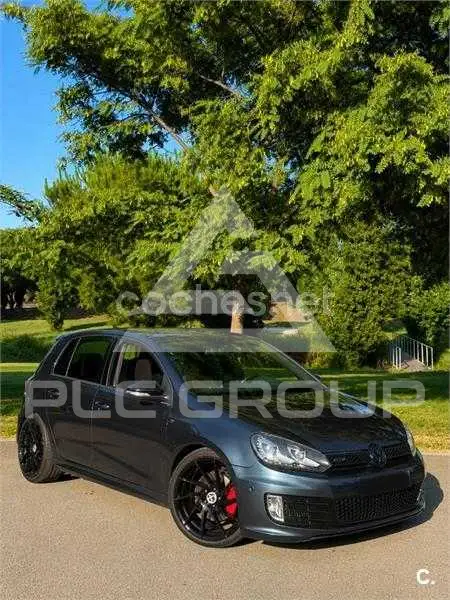 2012 Volkswagen GOLF