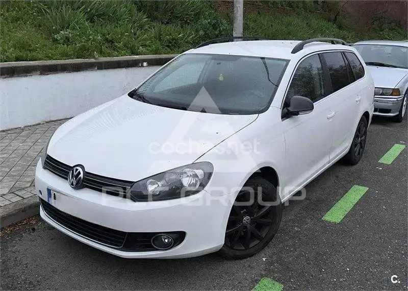 2012 Volkswagen GOLF
