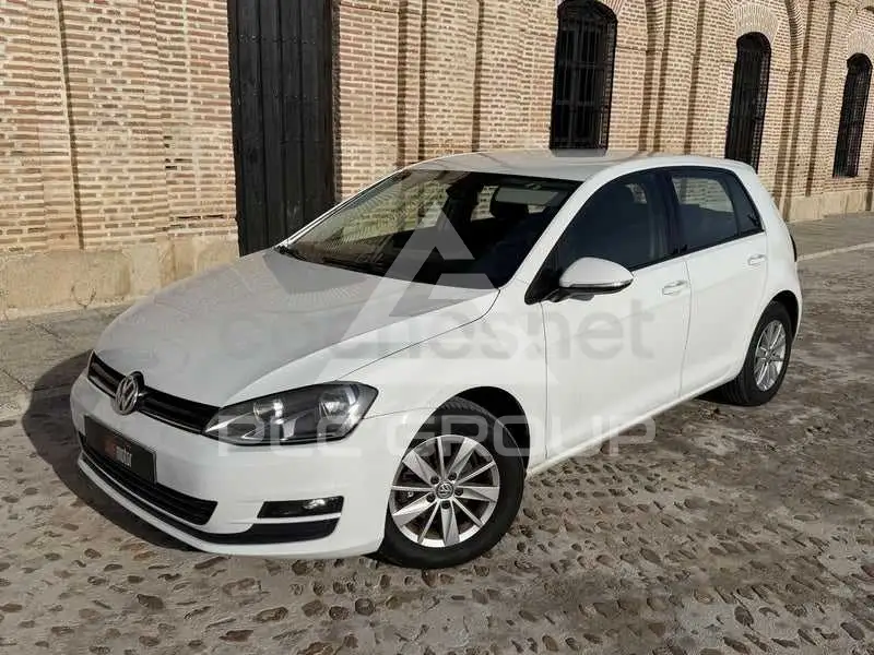 2012 Volkswagen GOLF