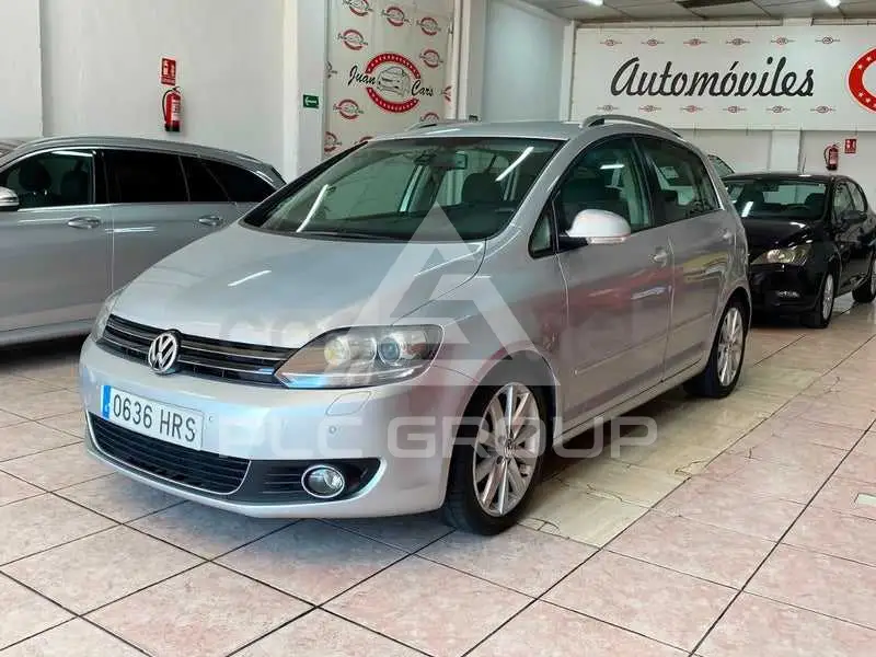 2012 Volkswagen GOLF