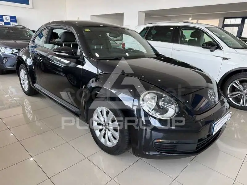 2012 Volkswagen BEETLE