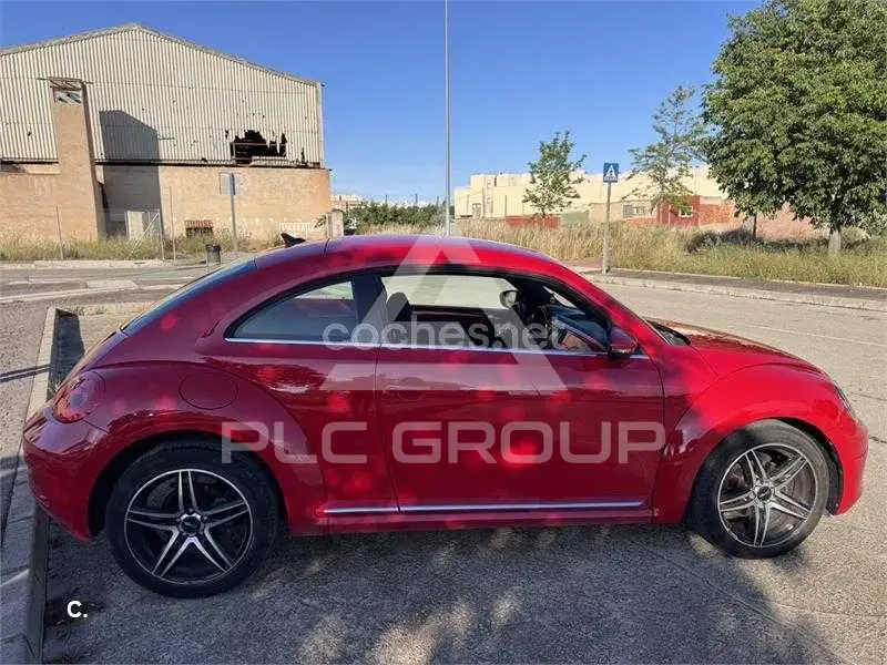 2012 Volkswagen BEETLE
