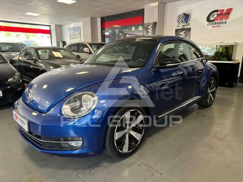 2012 Volkswagen BEETLE