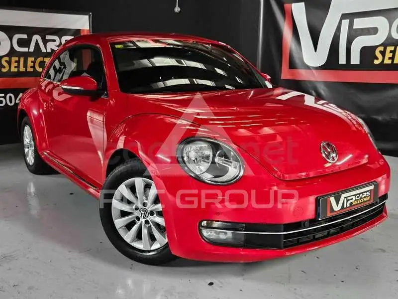 2012 Volkswagen BEETLE