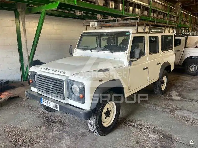 2012 Land Rover DEFENDER