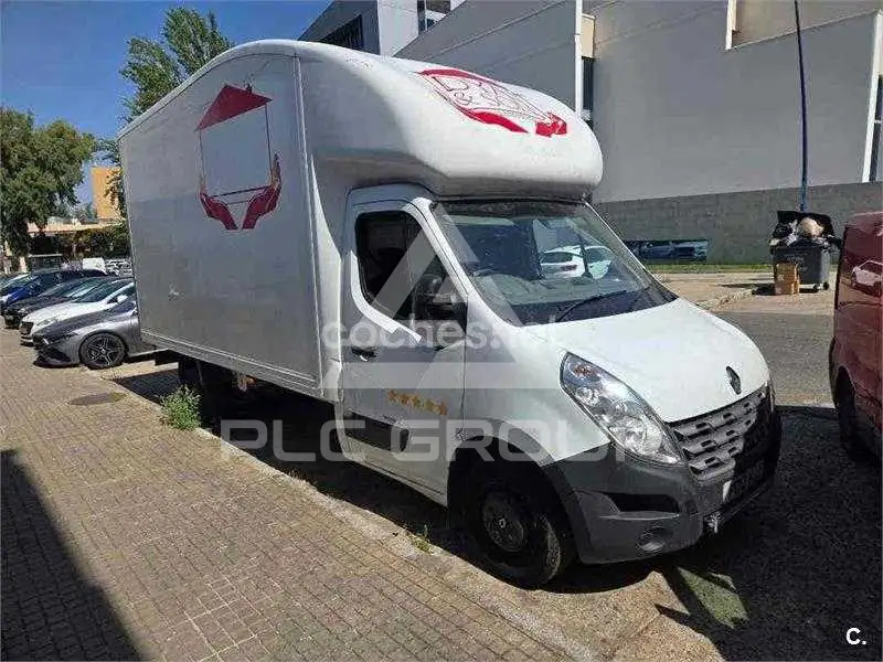 2012 Renault Master