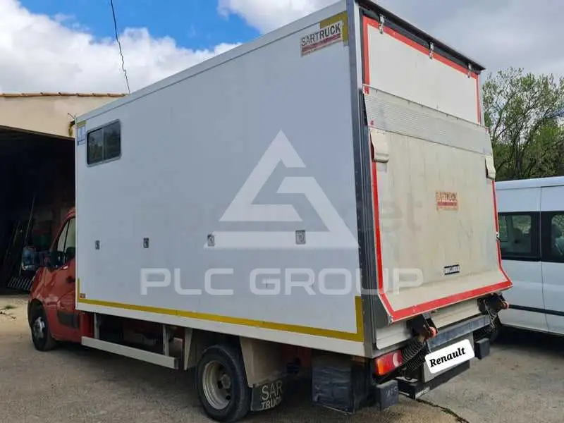 2012 Renault Master